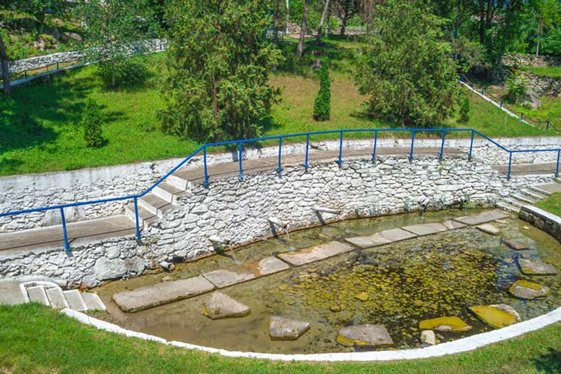 Родники и источники в Рашкове и окрестностях